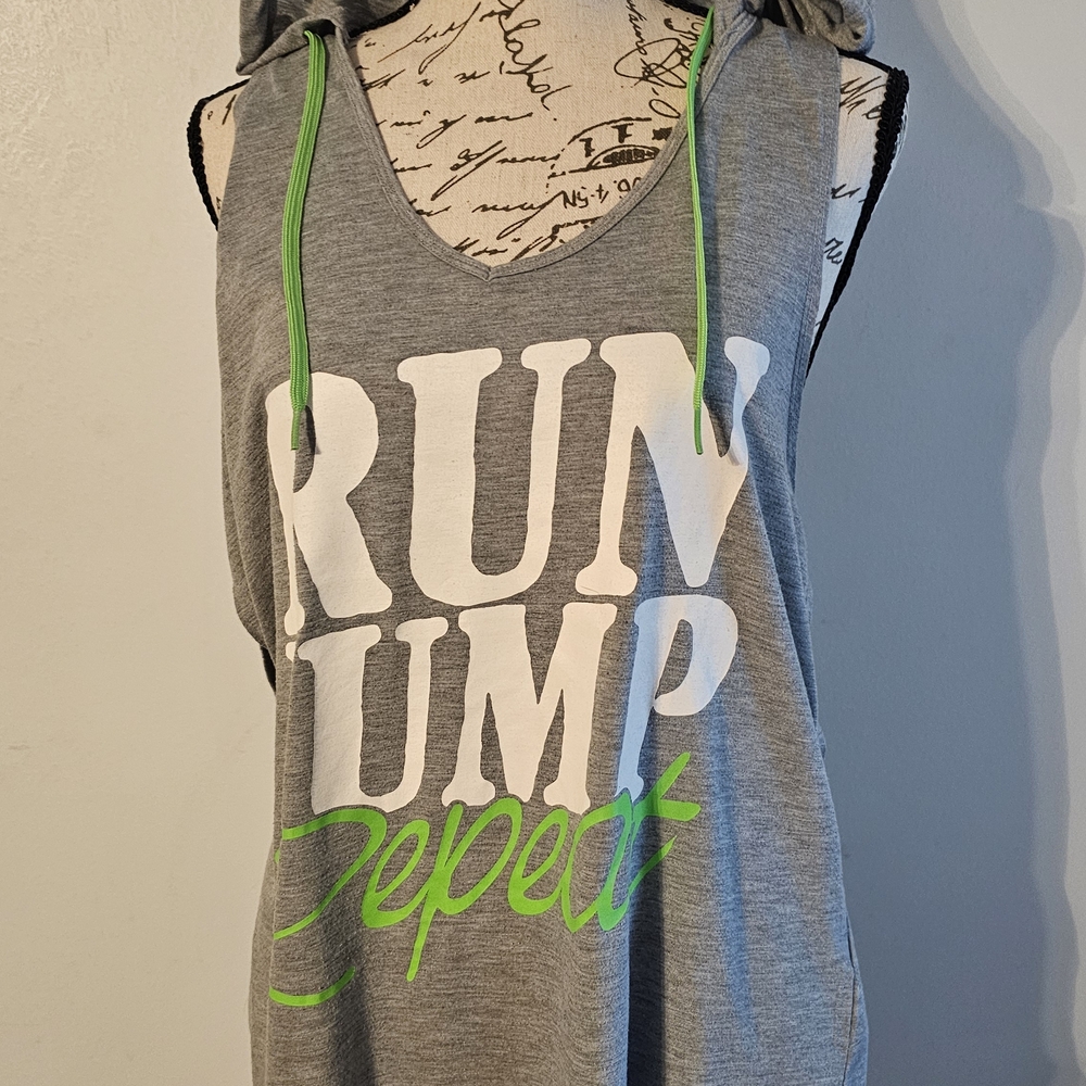 NWOT Energie Hooded Muscel T, Run, Jump, Repeat On Front, Size Xl